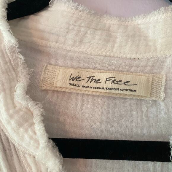 We The Free White Gauze Oversized Flowy Button Down Shirt Women's size Small - Picture 3 of 11